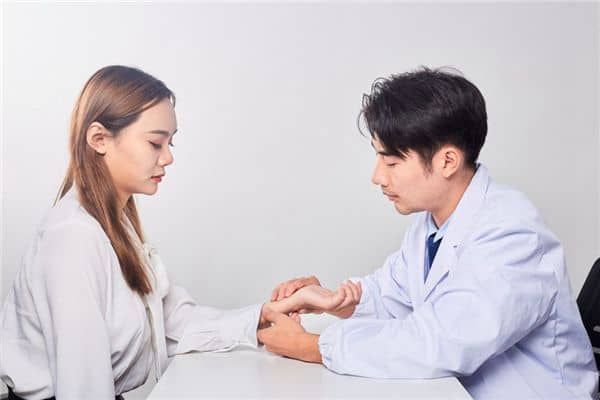 梦见敌人生病