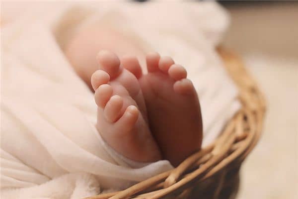 梦见别人生孩子是什么预兆