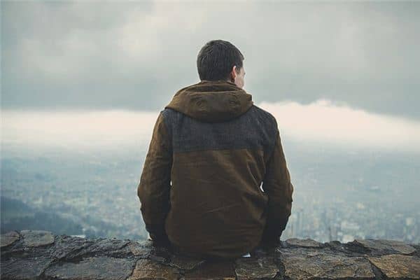 梦见陌生男是什么预兆