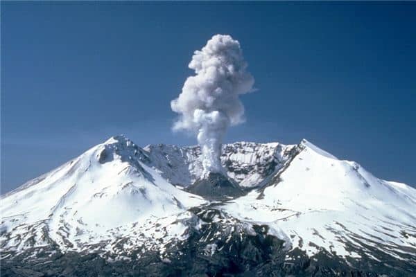 梦见火山爆发是什么意思