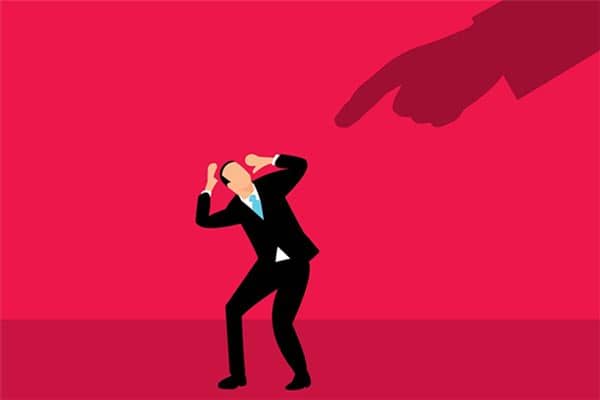 梦见被人算计是什么意思