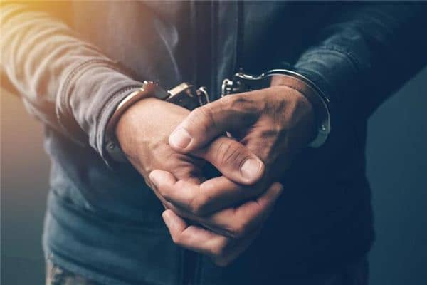 梦见亲人被抓是什么意思