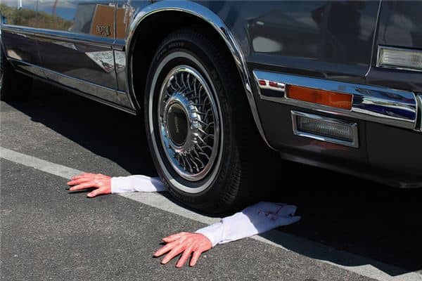 朋友出车祸死了