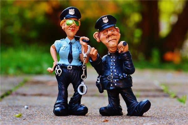 梦见有人抓我是什么意思