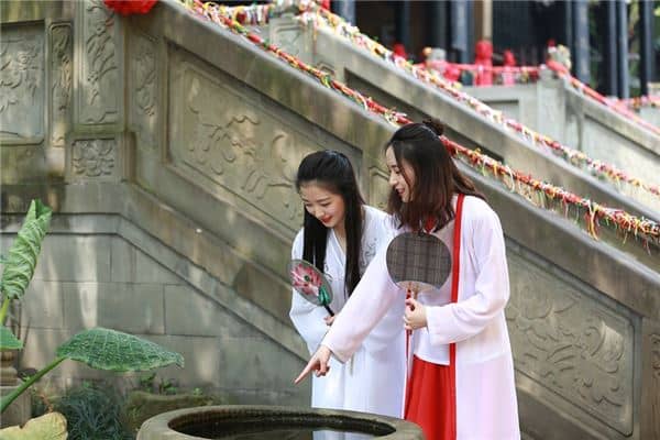 梦见古代人是什么意思