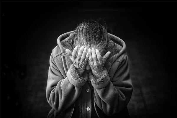 梦见死去的人是什么意思