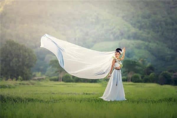 梦见前妻是什么意思