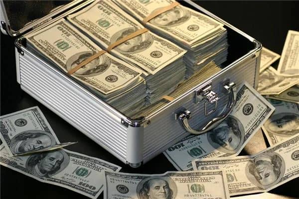 梦见成捆的现金是什么意思