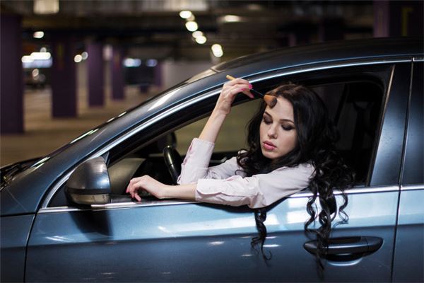 老婆开车