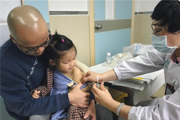 梦见做梦打针是什么意思