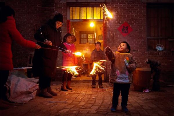 梦见过年了是什么意思