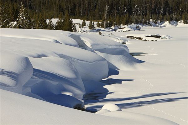 梦见厚厚的积雪是什么意思