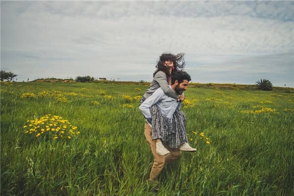 梦到了已婚妇女自己结婚是什么意思