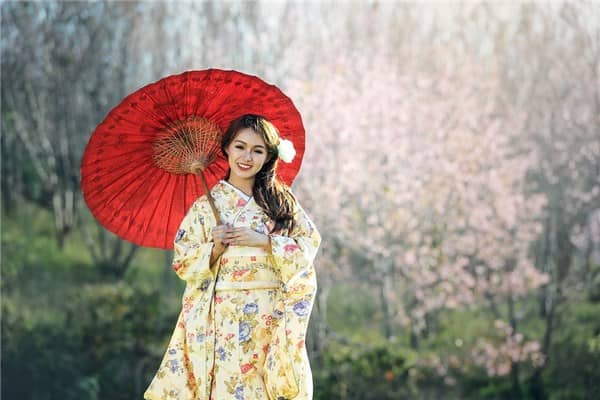 梦到黄色裙子是什么意思