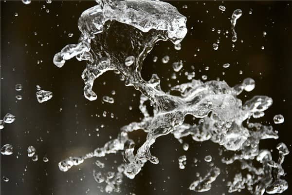 梦到了加水是什么意思