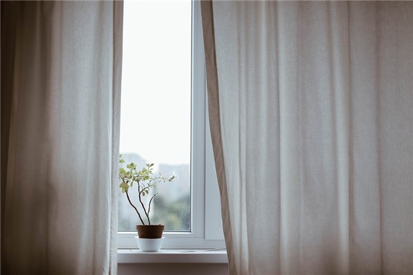 梦到窗帘布是什么意思