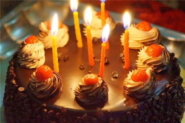 梦到了死人过生日好不好