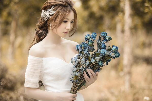 梦到了女人追我是什么意思